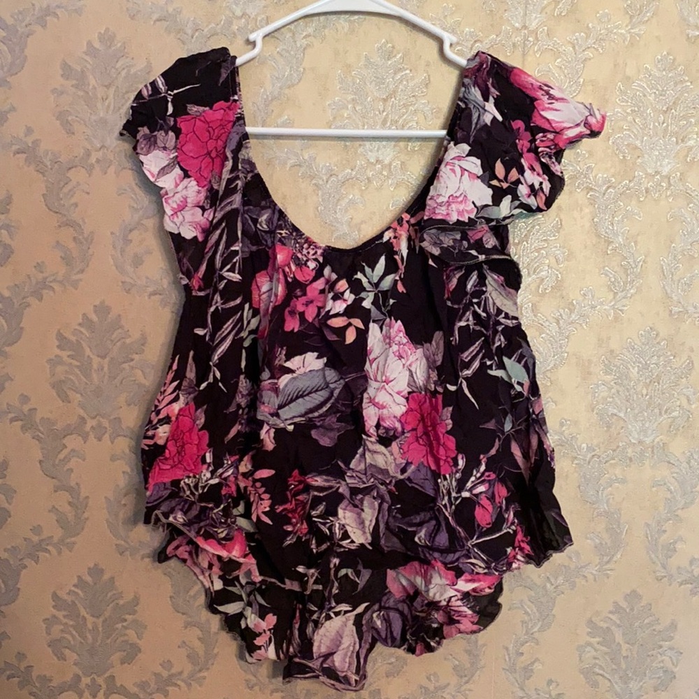 🎉5 for $25🎉 OWN It Blouse